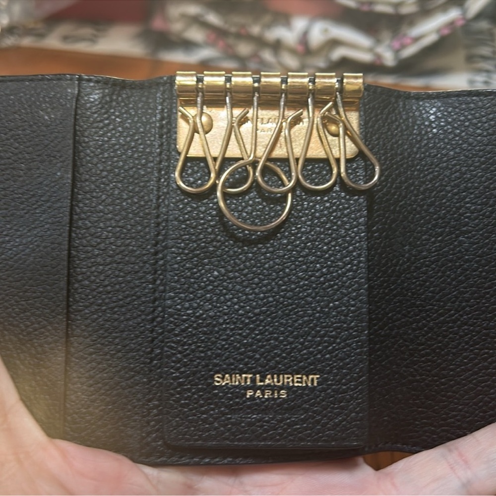 YSL Authentic Yves Saint Laurent Black Leather Key Holder with Gold Hardware - Picture 9 of 14